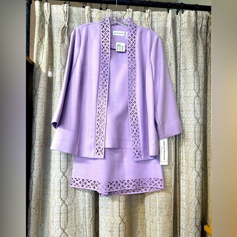 🛍️ Alfred Dunner ladies 10 purple blazer with purple skirt